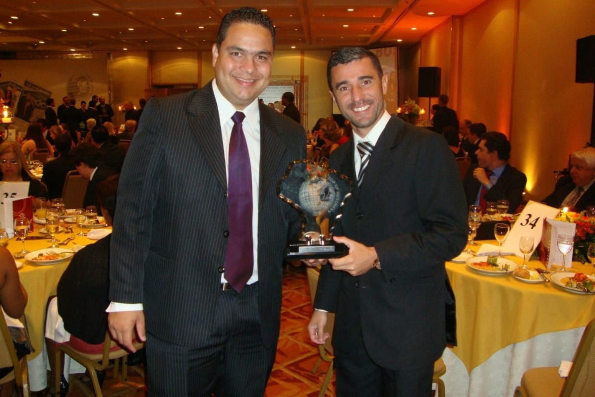 Entrega de premiação — Embelezart Elevadores